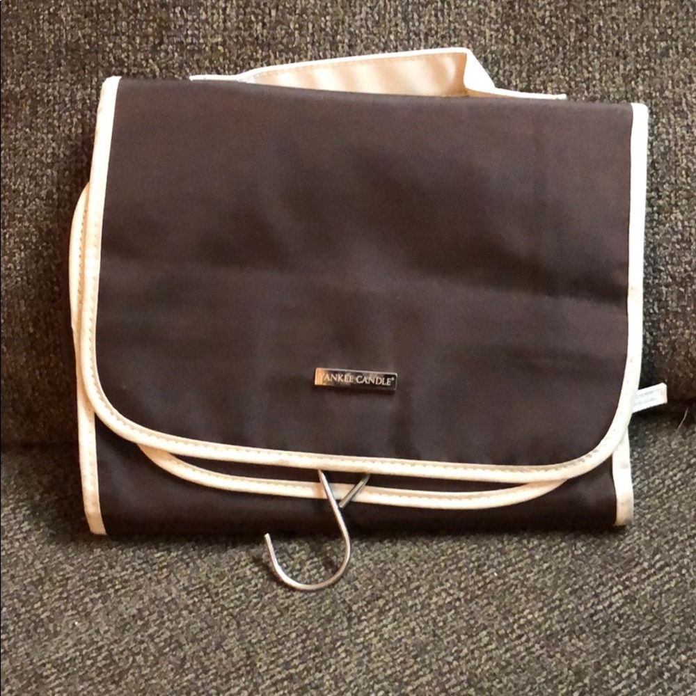 Yankee Candle travel makeup organizer